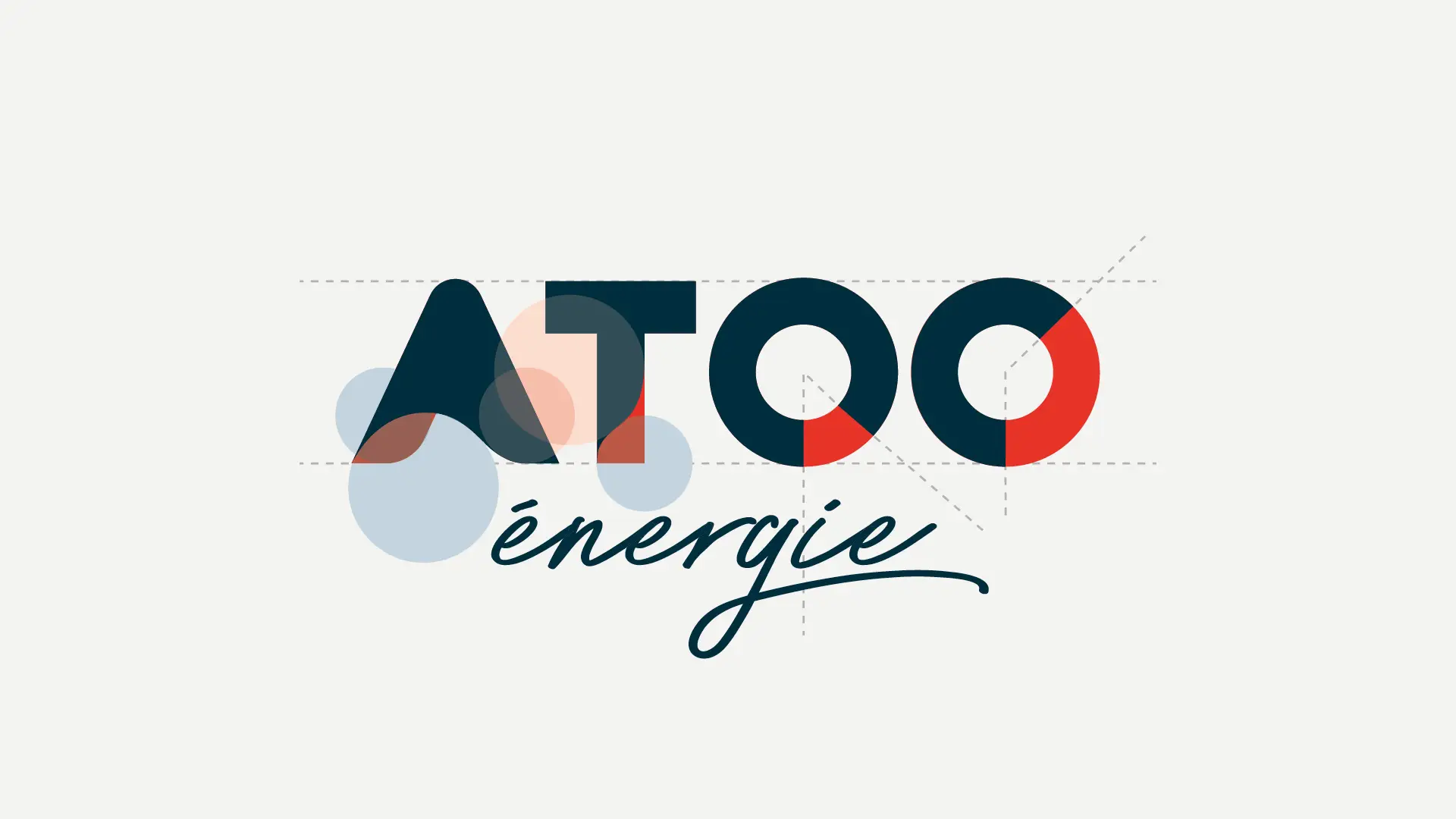 Une identité pleine d’atoo